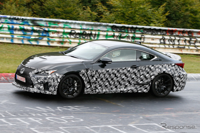 レクサス RC F 高性能モデル スクープ写真