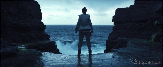 『スター・ウォーズ/最後のジェダイ』　(c) Lucas Film Ltd. & T. M. All Rights Reserved