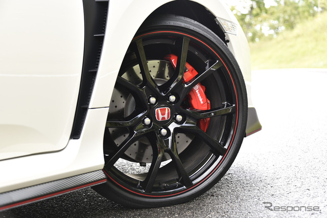 ホンダ シビックタイプR(ホンダ鷹栖プルービンググランド試乗)