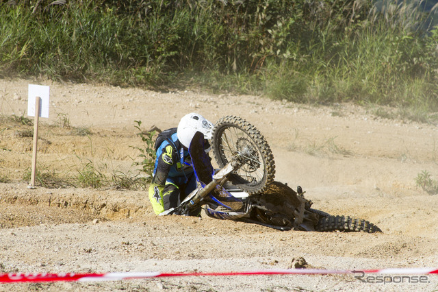 【JNCC 第7戦】ガレとハイスピードコース、秋晴れのシーサイドバレー糸魚川［写真蔵］