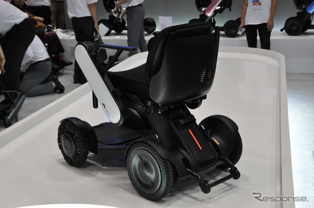 WHILL Model C(福祉機器展2017)