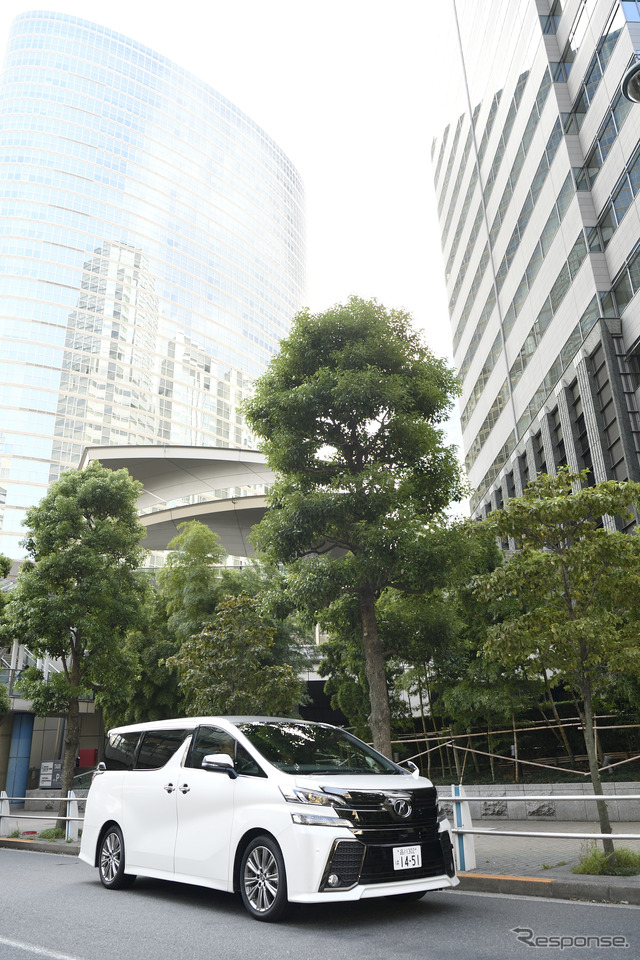 コースは、品川駅を出発して、大黒ふ頭を経由、横浜・山手元町を目指す