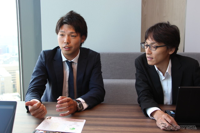 カーセブンディベロプメントの中村次郎氏(右)と今井崇文氏(左)
