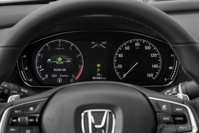新型ホンダ・アコード
