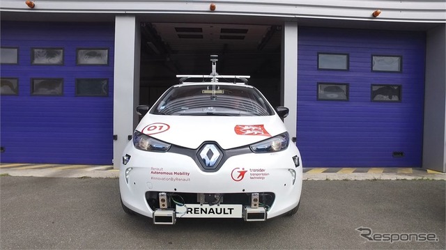 ルノーのEV『ゾエ」ベースの自動運転車