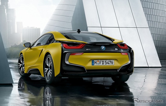 BMW i8 プロトニック フローズン イエロー