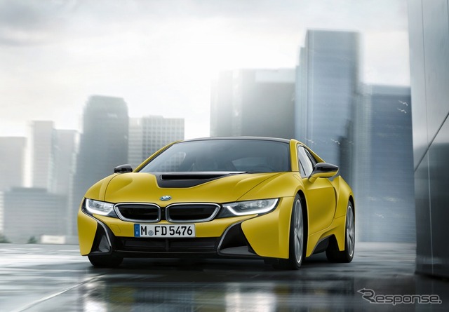 BMW i8 プロトニック フローズン イエロー