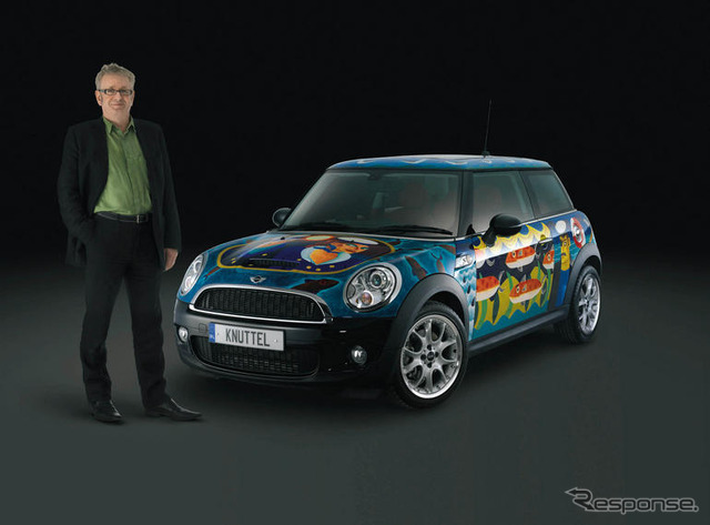 アーティスト、グラハム・ナッテルが MINI の精神を表現