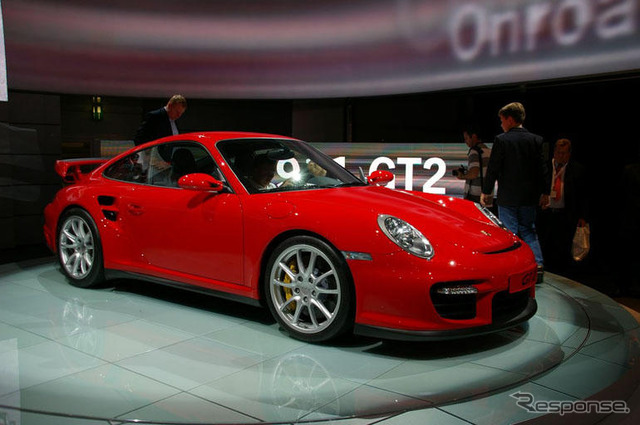 【フランクフルトモーターショー07】ポルシェ 911ターボカブリオレ と GT2