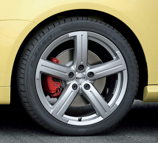 【フランクフルトモーターショー07】ピレリ、VW ゴルフGTI ほか