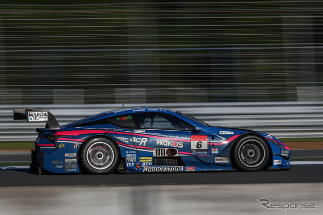 GT500クラス決勝2位の#6 LC500。