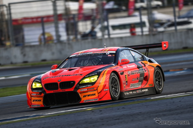 GT300クラス決勝4位の#55 BMW M6。