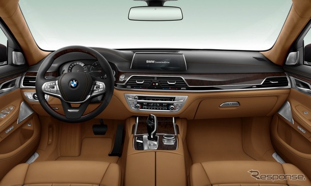BMW 750Li インディビジュアル エディション(ルビーブラック)