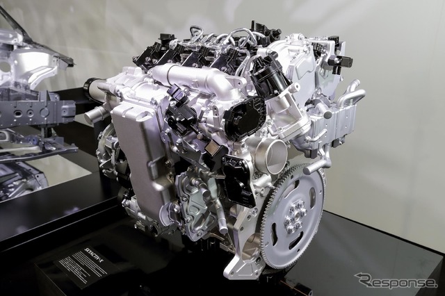 マツダ SKYACTIV-X エンジン