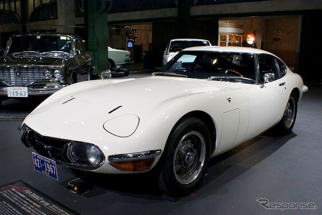 トヨタ2000GT（参考画像）