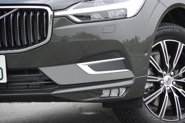 ボルボ XC60 T5 Inscription