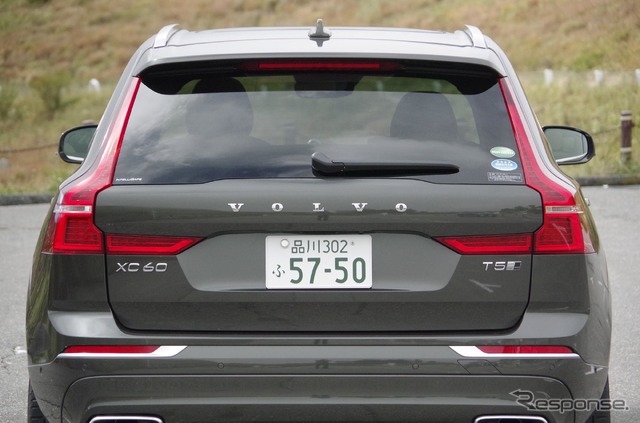 ボルボ XC60 T5 Inscription