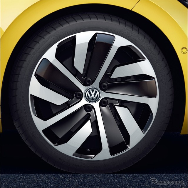 VW アルテオン R-ライン 4モーション19インチアルミホイール(245/40R/8J×19)