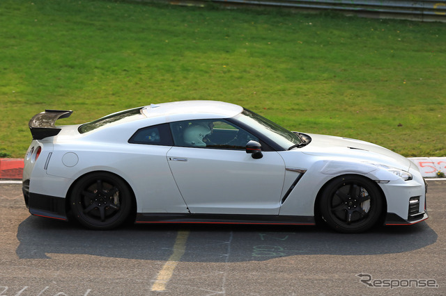 日産 GT-R NISMO 改良新型 スクープ写真