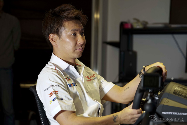 グランツーリスモSPORTの開発でトヨタTS050ハイブリッドのセッティングに参画した小林可夢偉選手