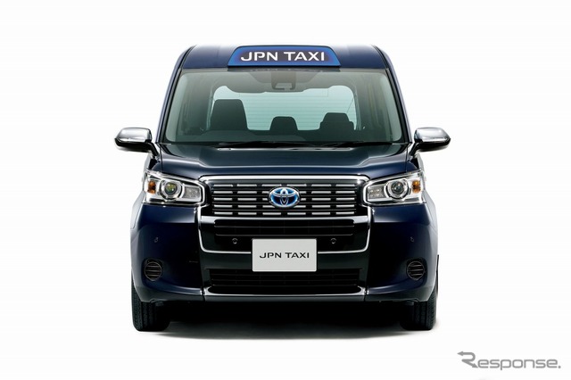トヨタ ジャパンタクシー 匠(深藍)