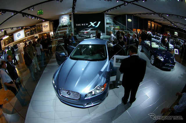 【フランクフルトモーターショー07】ジャガー XF 上質写真蔵