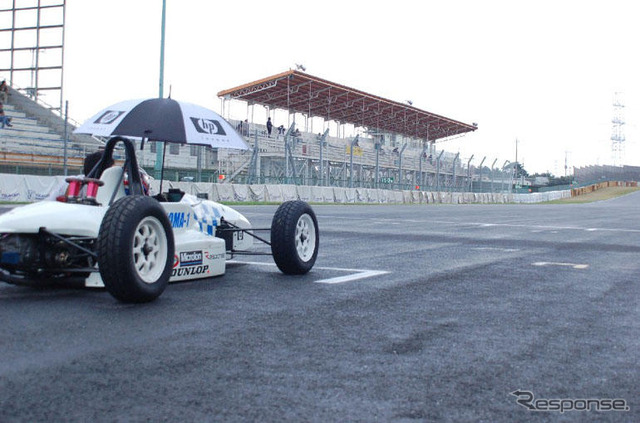 【筑波FJ1600選手権第4戦】Response. EMS M1 SK、混乱をミスで活かせず