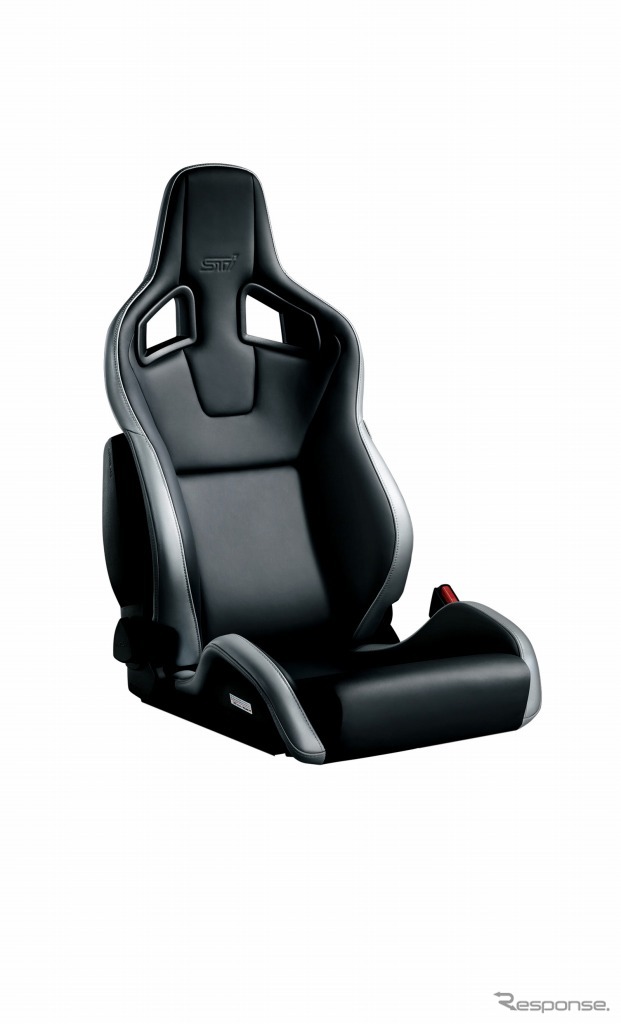 STI製RECAROシート