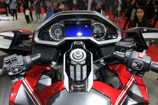 ホンダ・ゴールドウイング新型(東京モーターショー2017)