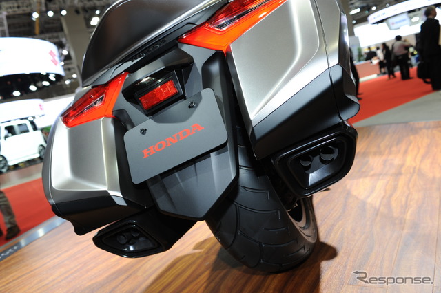 ホンダ・ゴールドウイング新型(東京モーターショー2017)