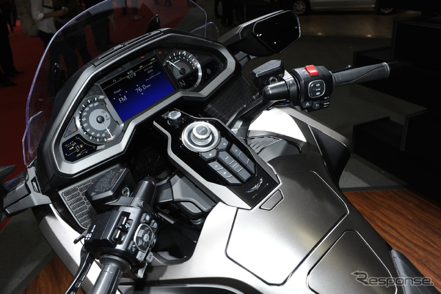 ホンダ・ゴールドウイング新型(東京モーターショー2017)
