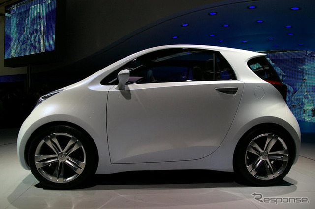 【フランクフルトモーターショー07】トヨタ iQ コンセプト&ブース写真蔵