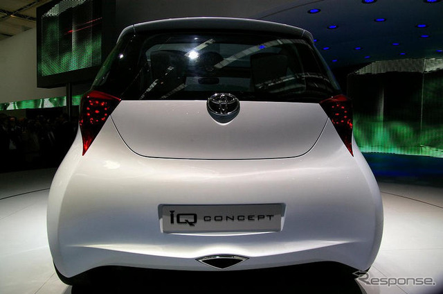 【フランクフルトモーターショー07】トヨタ iQ コンセプト&ブース写真蔵