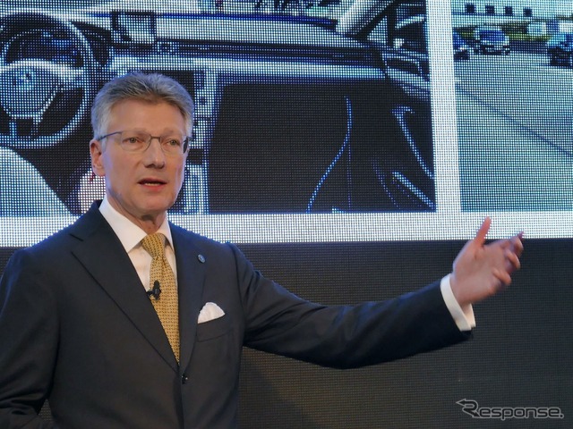 コンチネンタル社CEOのエルマー・デゲンハート氏