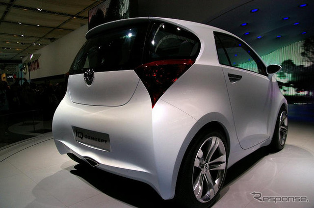 【フランクフルトモーターショー07】トヨタ iQ コンセプト&ブース写真蔵