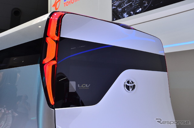 トヨタ車体 LCVコンセプト D-カーゴ(東京モーターショー2017)