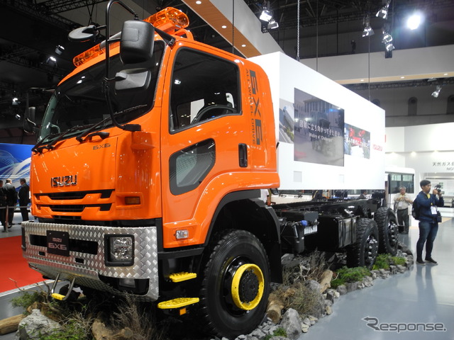 『ISUZU 6x6』（東京モーターショー2017）
