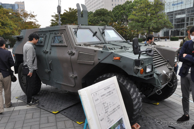 東京モーターショー会場への通り道。働くくるま、珍しいくるま大集合!~カスタムオーディオカー展示~