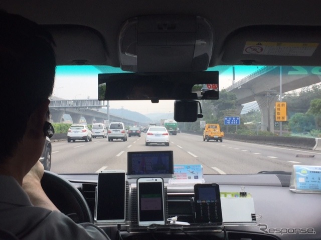 桃園国際空港からの高速道路