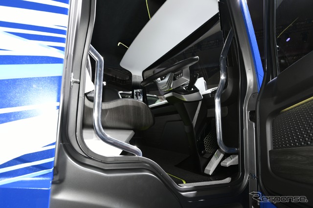三菱ふそう E-FUSO “Vision ONE”(東京モーターショー2017)