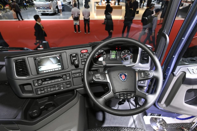 スカニアジャパン G17N 360」(東京モーターショー2017)