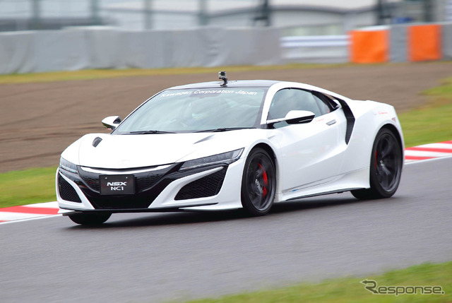新型 NSX も
