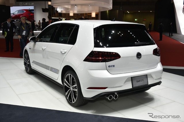 VW ゴルフGTE(東京モーターショー2017)