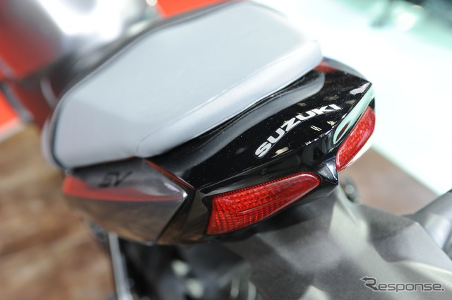 スズキSV650X (東京モーターショー2017)