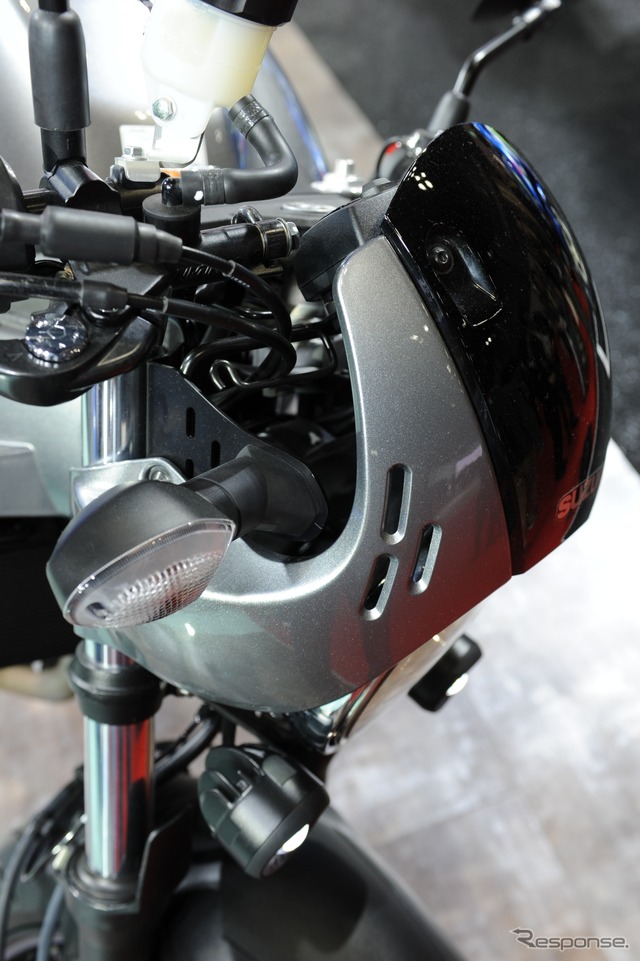 スズキSV650X (東京モーターショー2017)