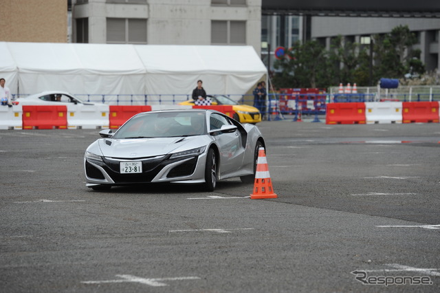 エクストリーム同乗試乗体験
