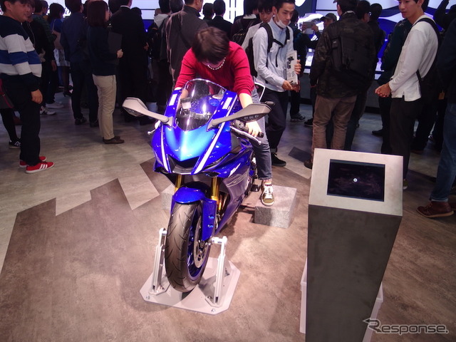 ヤマハYZF-R6