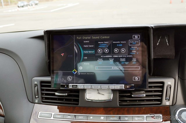 (3)「自動運転向けHMI」のデモ車両はフルデジタルサウンドシステムが搭載されていた