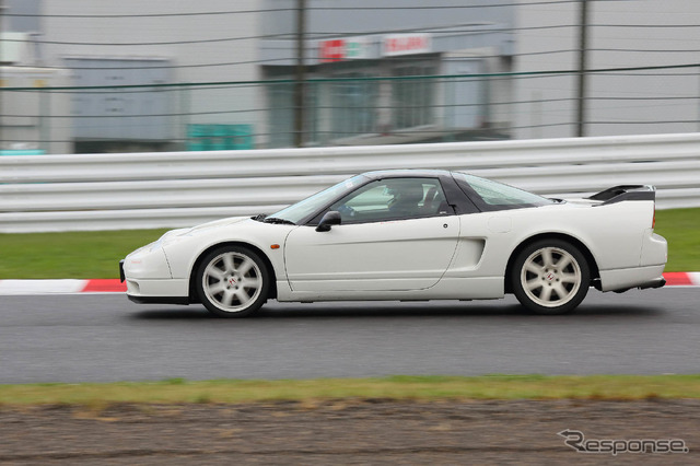 ルートKSがたった一人のNSXファンのために鈴鹿サーキットを貸し切っての試乗会を実施した