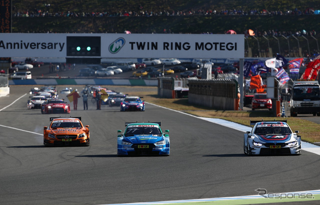 DTMマシン3台（左からメルセデス、アウディ、BMW）は、SUPER GT決勝のパレードラップにも参加するなどした。